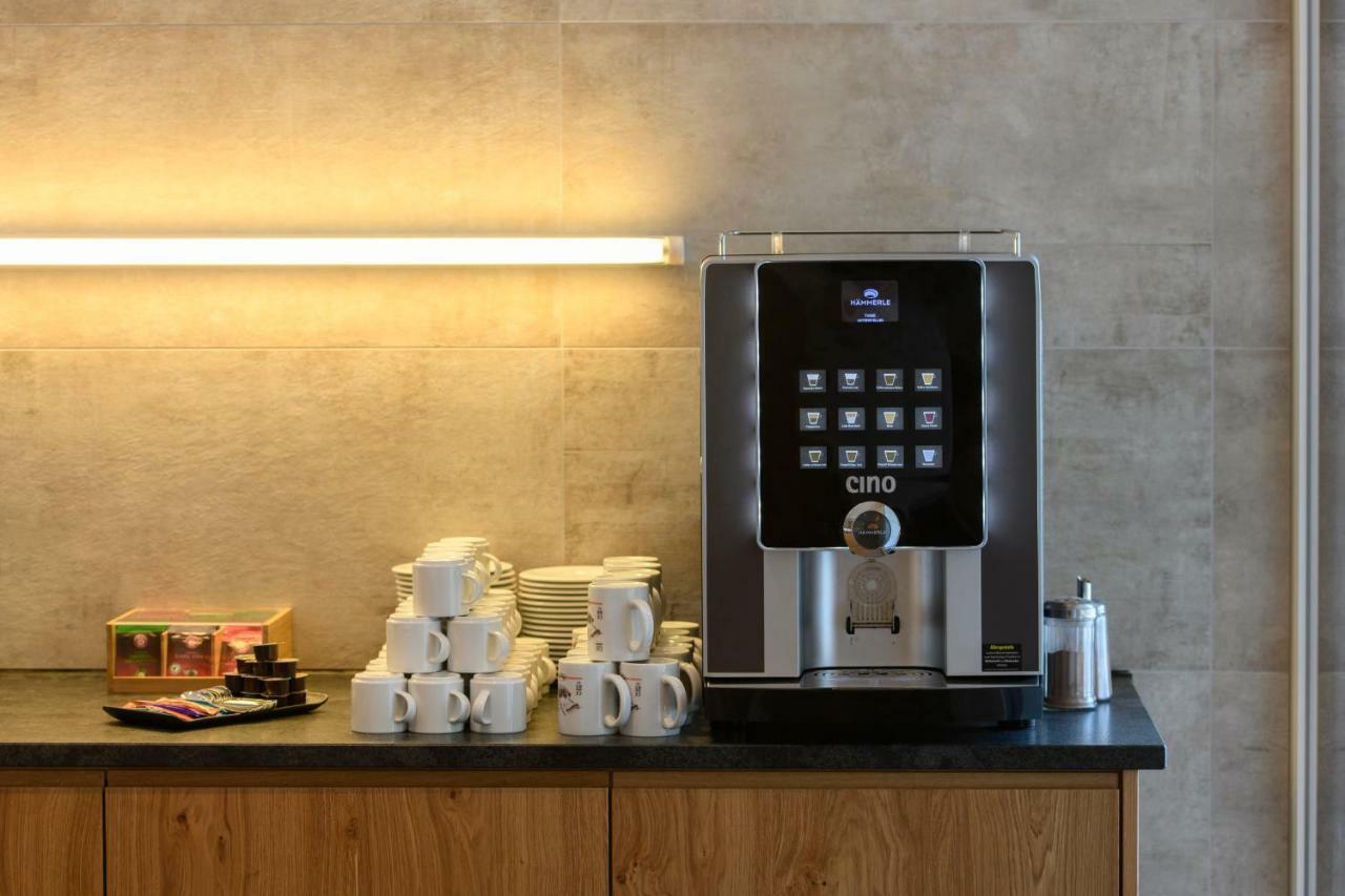 Almstueble Bergfrieden Hotel Damuels Kültér fotó