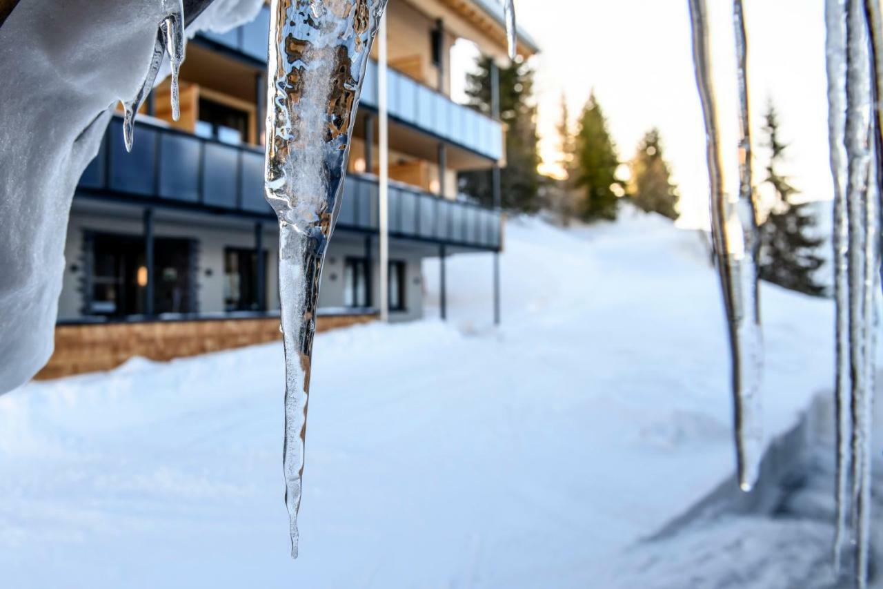 Almstueble Bergfrieden Hotel Damuels Kültér fotó
